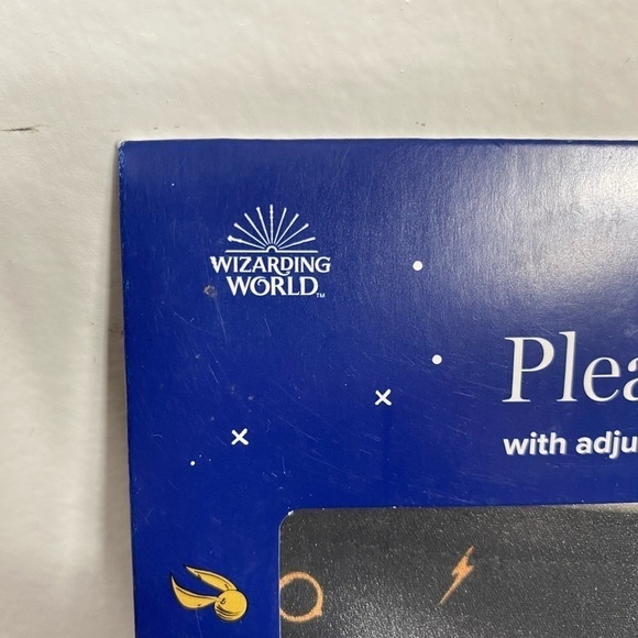 Harry Potter face mask by Vera Bradley new in box - Picture 6 of 8